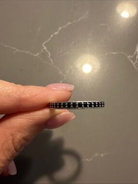 Pandora Sterling Silver Black Bead Pattern Stackable Ring - Women